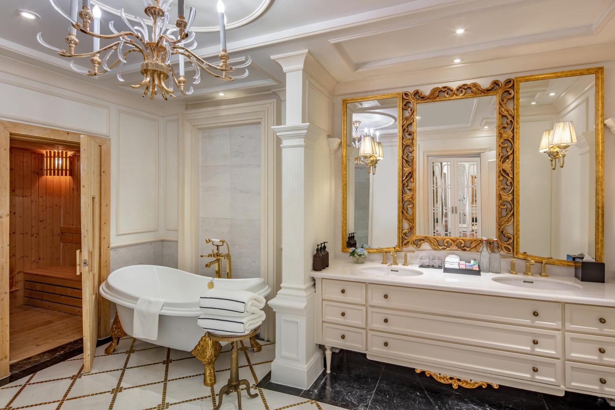 Melia Vinpearl Quang Binh Hotel Донг Хой Екстериор снимка