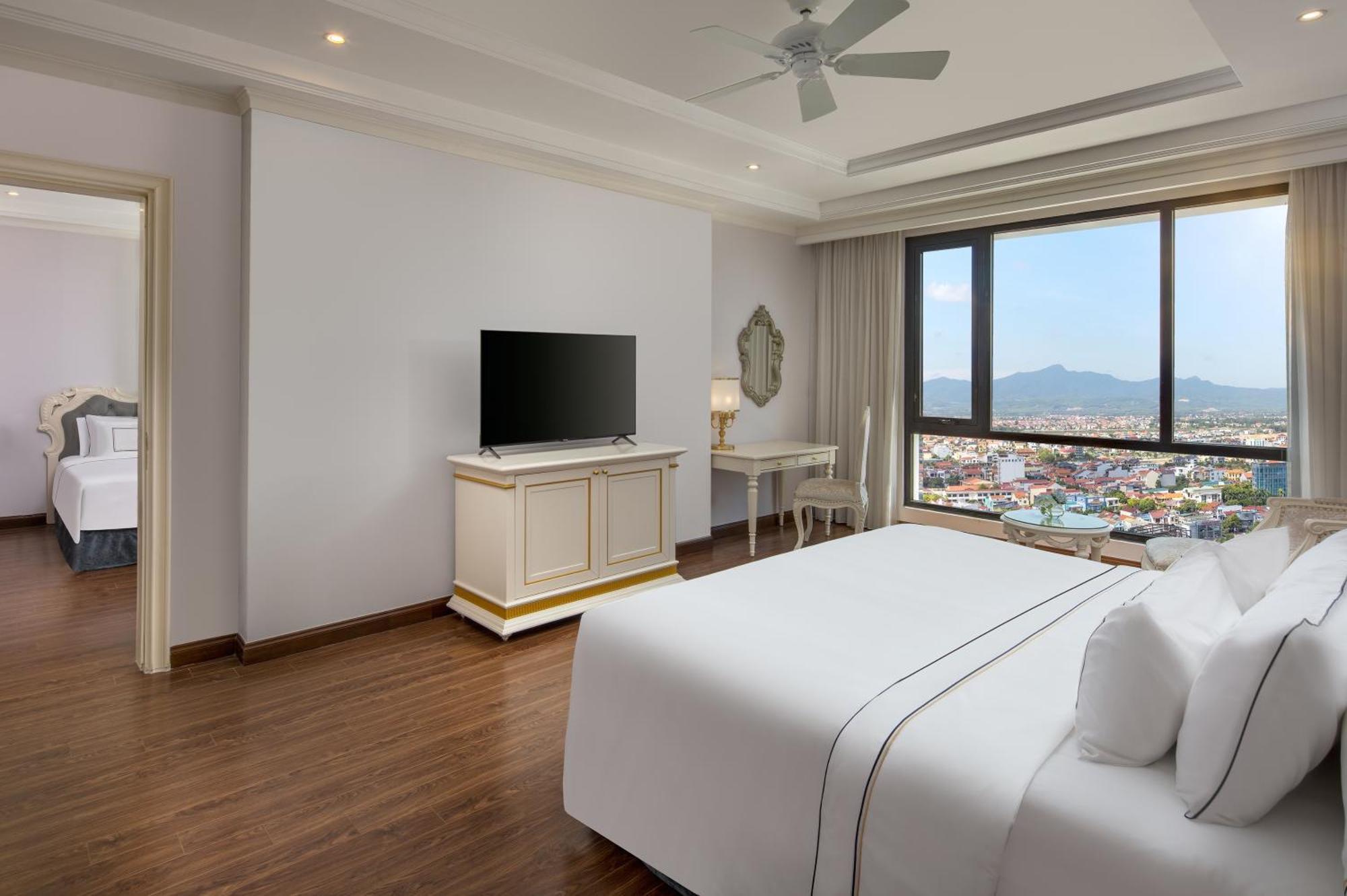 Melia Vinpearl Quang Binh Hotel Донг Хой Екстериор снимка