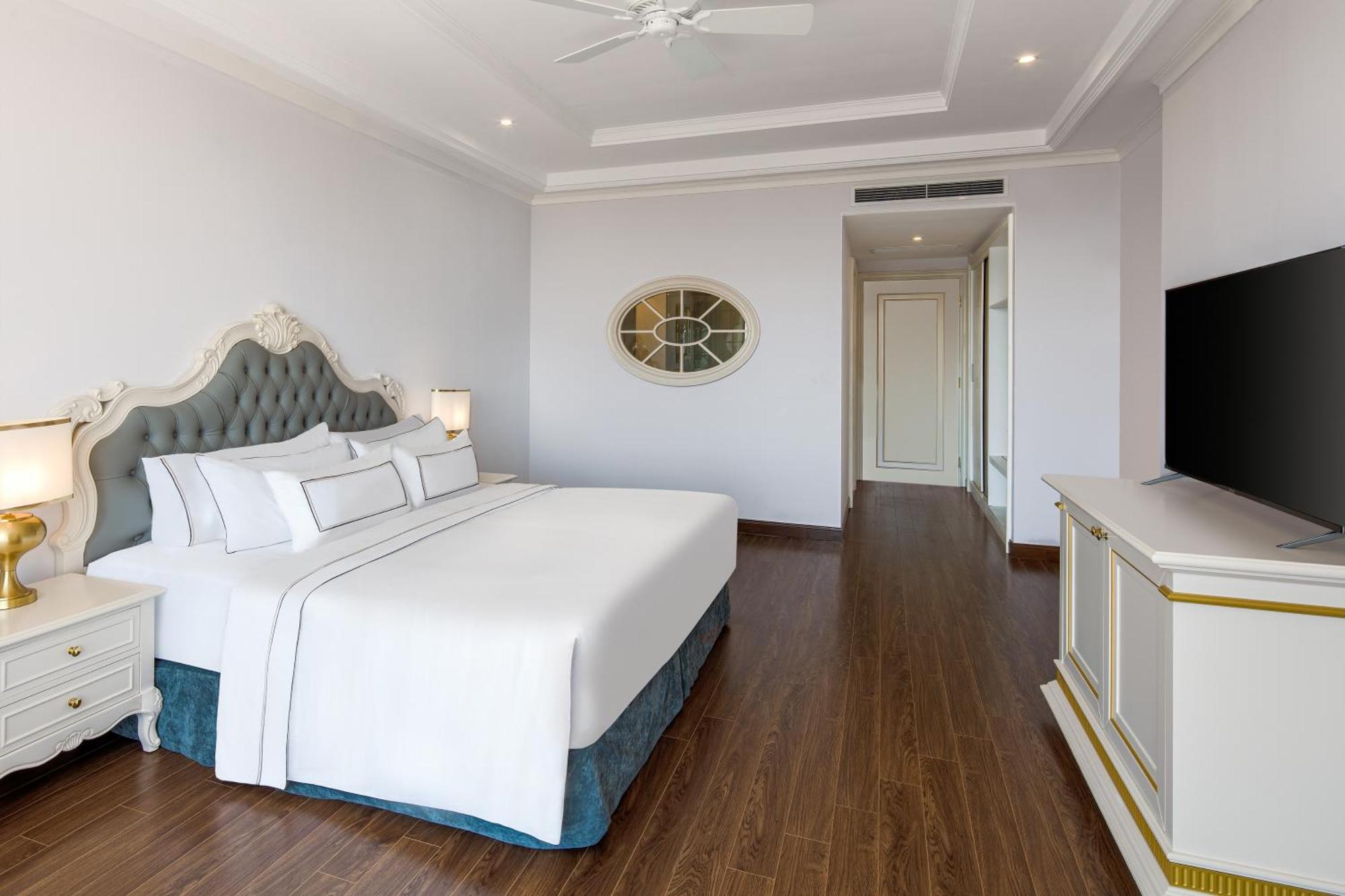 Melia Vinpearl Quang Binh Hotel Донг Хой Екстериор снимка